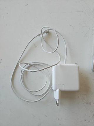 Apple MacBook Pro