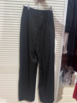 Pantalones negros de traje