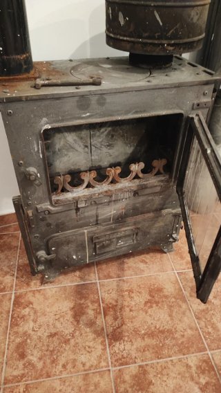 Estufa de leña de hierro