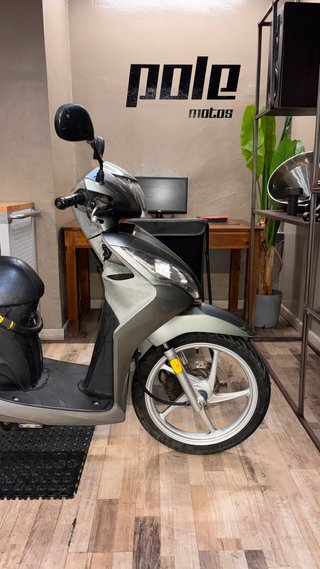 Honda Vision 110