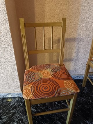 Conjunto mesa y 6 sillas madera