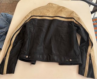 Chaqueta de piel bicolor