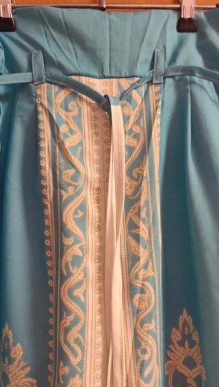 Conjunto Boho-Chic Azul y Blanco