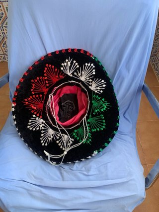 Sombrero Mexicano Negro Bordado
