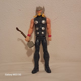 Muñeco Thor Marvel