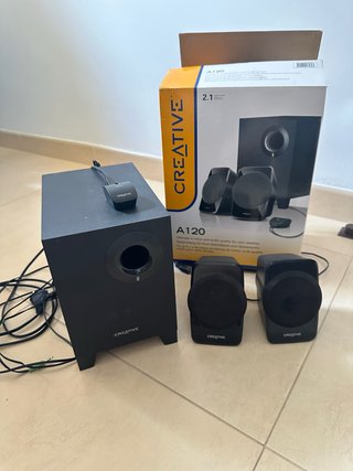 Altavoces Creative 2.1 A120