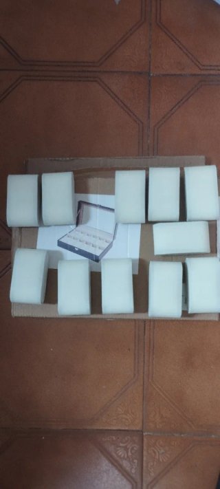 Almohadas para exhibición de relojes