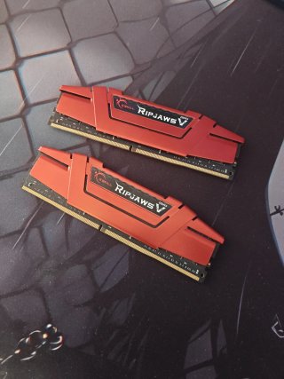 Memoria RAM G.SKILL Ripjaws V DDR4 3000MHz 16GB
