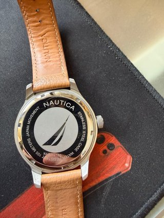 Reloj Nautica con correa marrón y negra