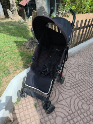 Carro de paseo Maclaren Quest negro