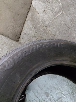 Neumáticos Hankook 235/65R16c