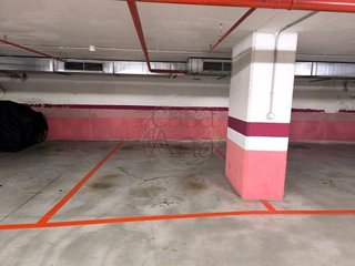 Garaje en alquiler en Barrio de Abando en Bilbao