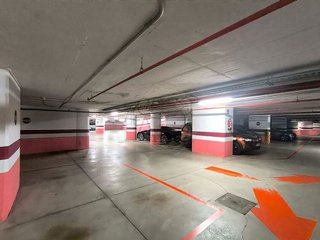 Garaje en alquiler en Barrio de Abando en Bilbao