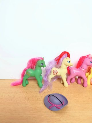 Lote 4 My Little Pony + Sombrero