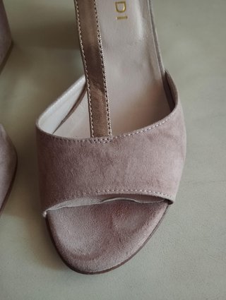 Scarpe donna TRESOLDI scamosciate tacco 37