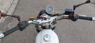 Moto Sumco VE125 Enduro Blanca y Marrón