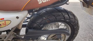 Moto Sumco VE125 Enduro Blanca y Marrón