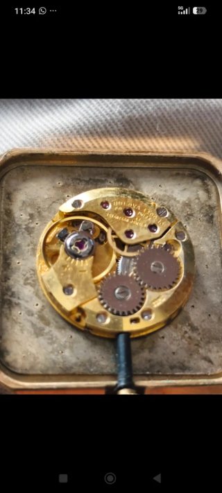 Orologio Bulova Lonschamp carica manuale