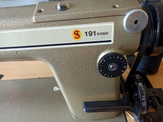 Máquina de coser industrial Singer 191D300X