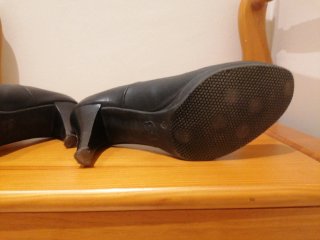 Zapatos de tacón negros Cremades