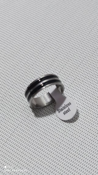 Anillo Acero Inoxidable Negro y Plateado Talla 19