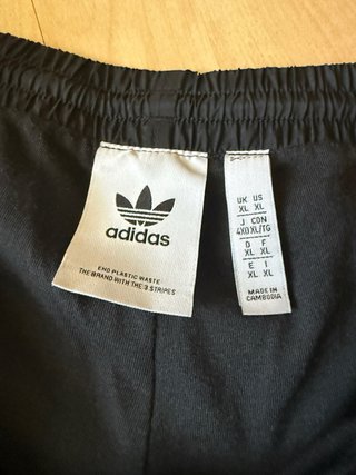 Pantaloni Adidas Parachute Neri Foderati