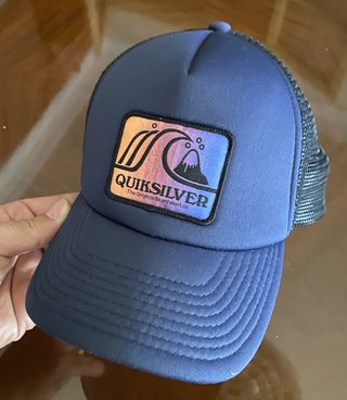 Gorra Quiksilver Azul y Negra