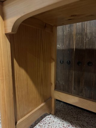 Escritorio de madera maciza