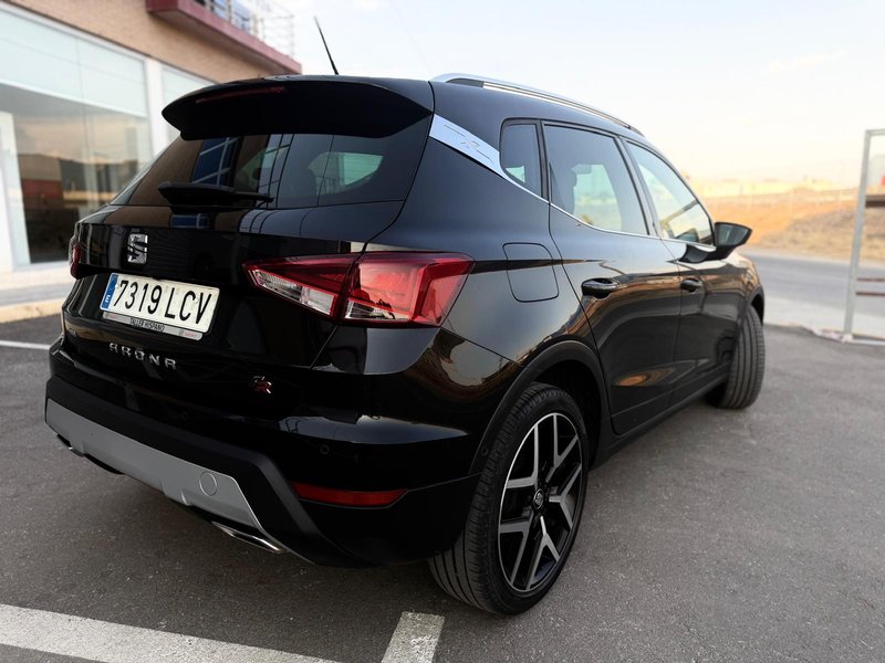SEAT Arona 2019, foto 8