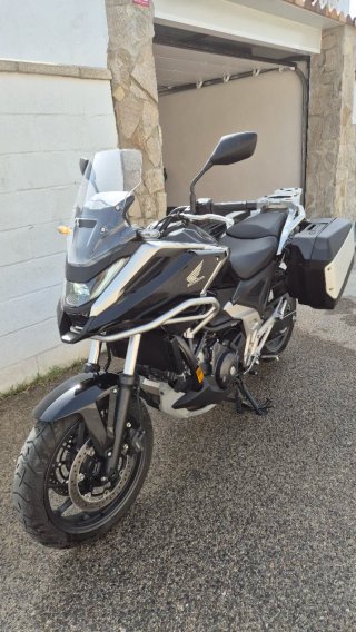 Honda 750NCX Adventure Negra