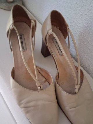 Zapatos de vestir beige