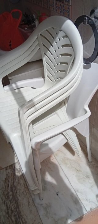 Sillas de terraza apilables,las 4 o por separado