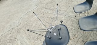 Silla Vitra DSR Negra