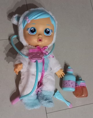 bebé llorón krystal con accesorios