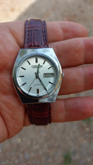 Reloj Citizen Automático.