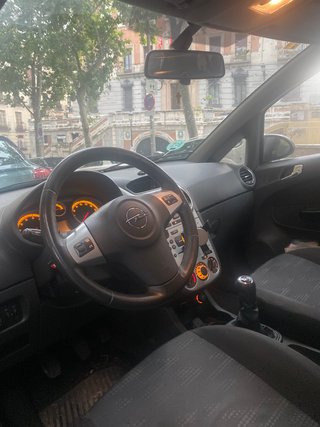 Opel Corsa 2012 5p 85CV