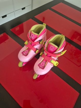 Patines Oxelo Rosas. Ajustable. Talla: 26-28