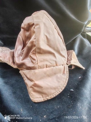 Cappello militare invernale