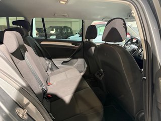 Volkswagen Golf Variant 1.6TDI 115cv DSG 2017