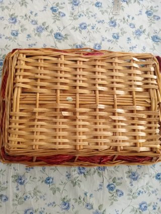 Cestino vimini decorato rosso