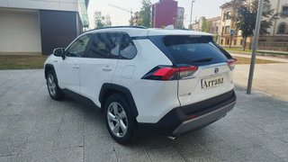 Toyota Rav4 2.5l 220H Advance Plus 4WD