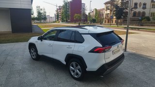 Toyota Rav4 2.5l 220H Advance Plus 4WD
