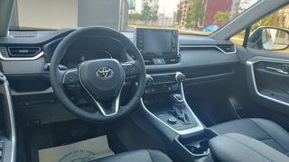 Toyota Rav4 2.5l 220H Advance Plus 4WD