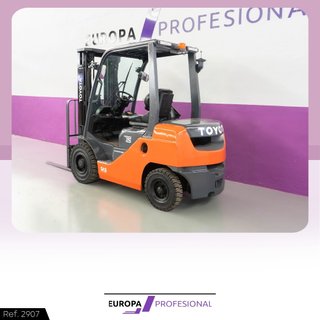 CARRETILLA ELEVADORA DIESEL