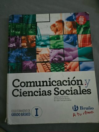 Lote de libros CFGB Informática y Comunicaciones