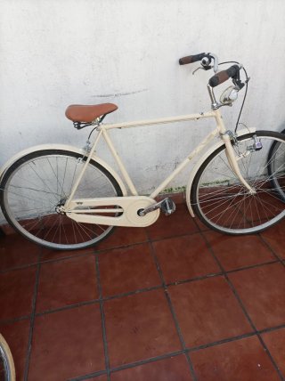 Bicicleta Clásica Vintage Color Crema