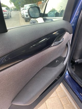 BMW X1 2011