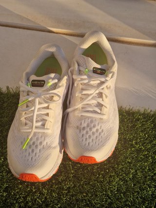 Zapatillas Under Armour Mujer Blancas Naranja
