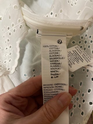 Blusa blanca bordado inglés