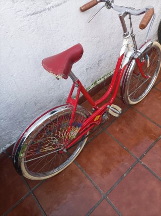 Bicicleta Clásica Roja CIL